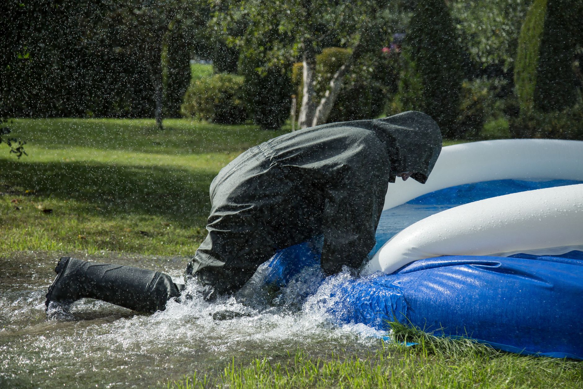 Réparation dégât des eaux équipe à Cayenne